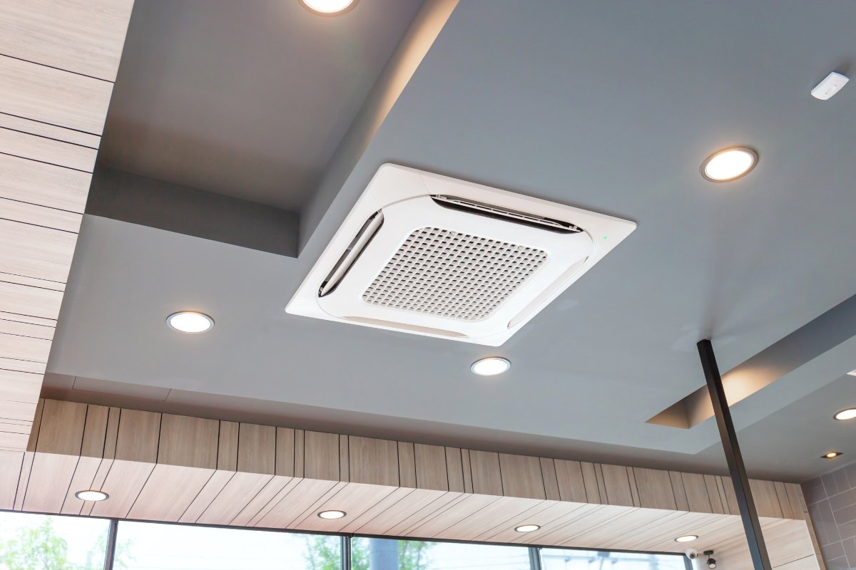 Instalación de climatización para profesionales en valdepñas con Autoservicios Rodriguez SL